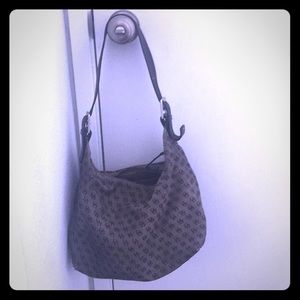 D&B 💋❤️👠 rock it with class